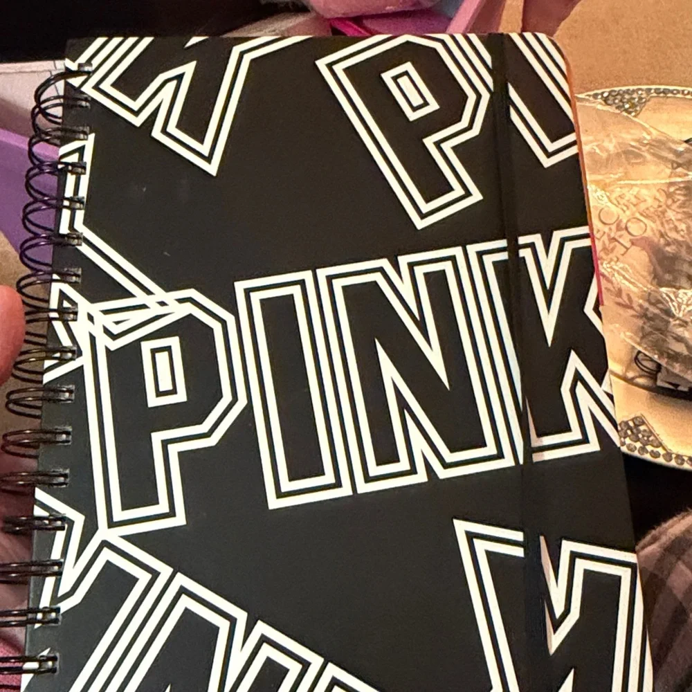 Pink Victoria’s Secret datebooks 2017-2019 for collectors brand new